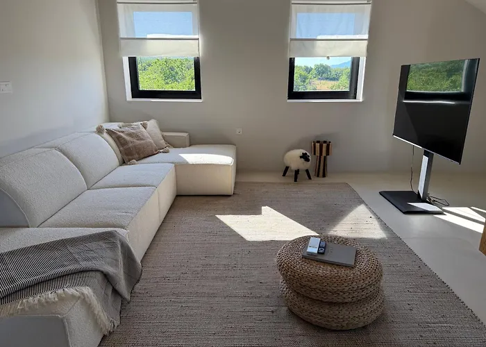 Casavella * Виньерац